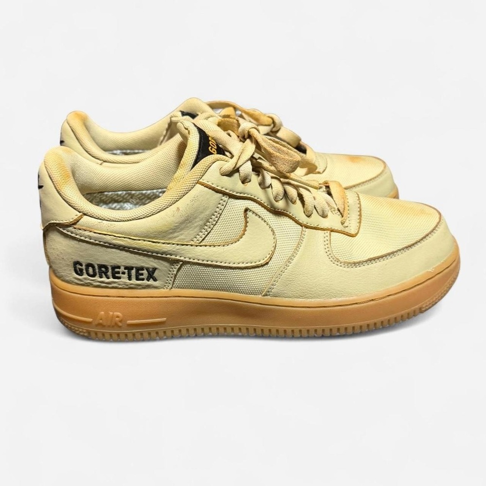 Nike Air Force 1 Low Gore-Tex Team Gold Shoes Size Mens 7.5 Women's 8.5